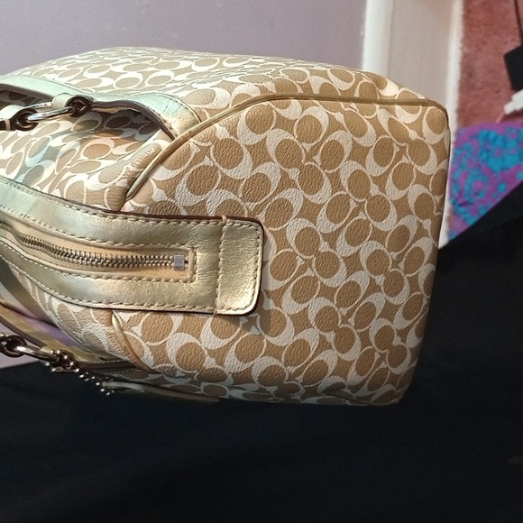 Coach Chelsea heritage stripe bag. - Picture 5 of 11